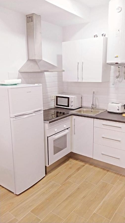 Apartamentos Marmoles Centro Малага Экстерьер фото