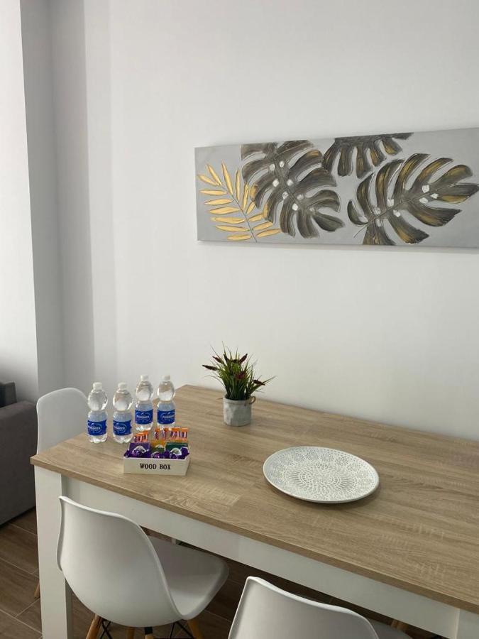 Apartamentos Marmoles Centro Малага Экстерьер фото